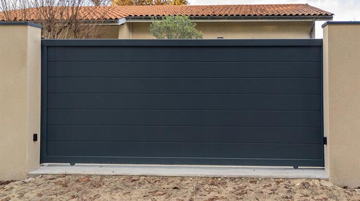 شرکت-خدمات-درب-برقی-پارکینگ