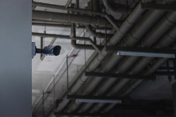 پشتیبانی-و-تعمیر-دوربین-مداربسته-کارخانه